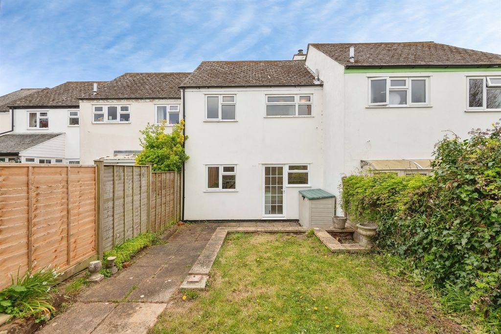 Property photo 2 of 14