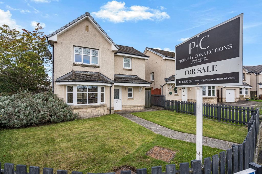 Property photo 1 of 36 4512211