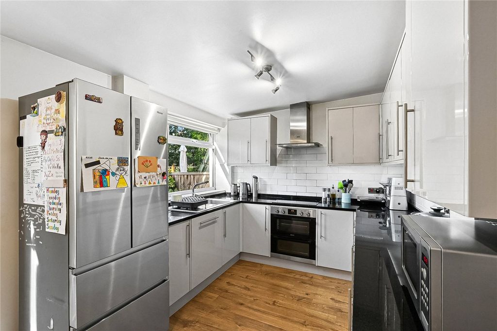 Property photo 2 of 18 Picture No. 03