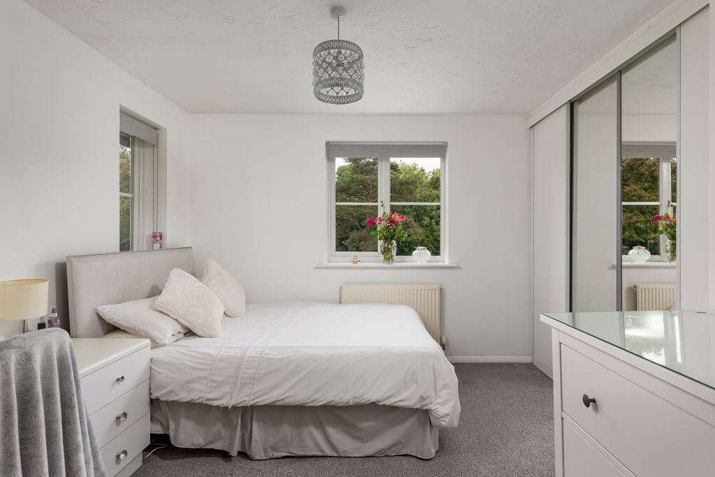 Property photo 3 of 11 Picture No. 06