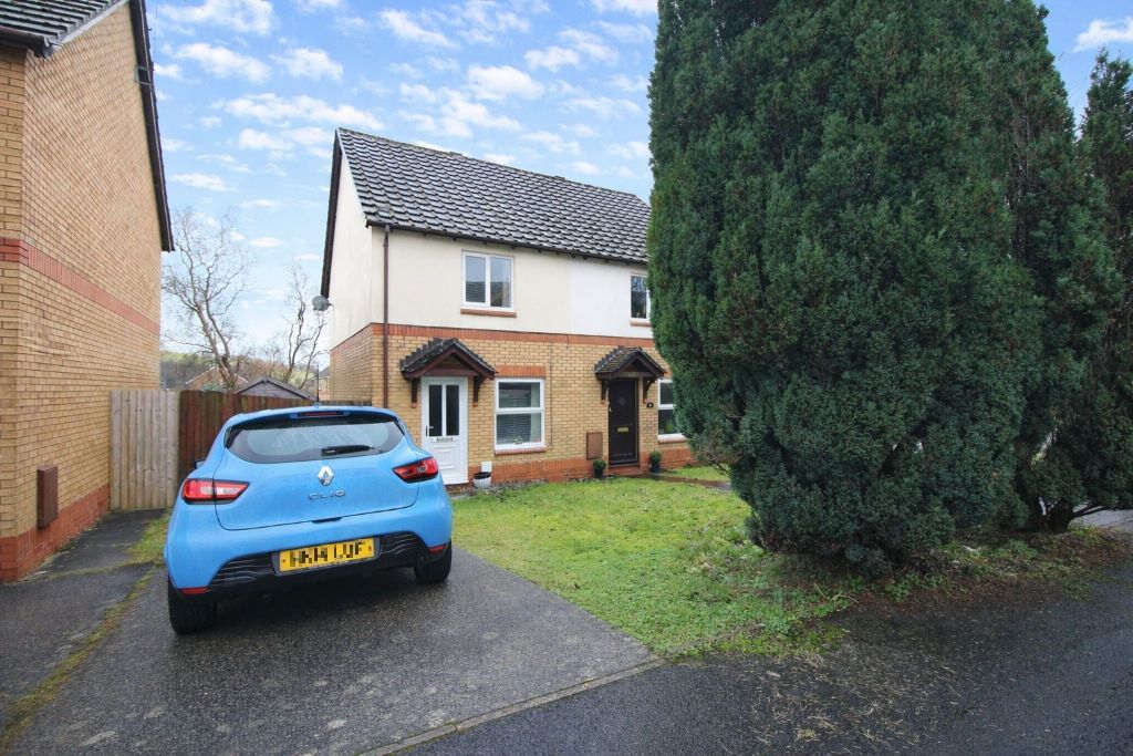 Property photo 1 of 16 Front Aspect