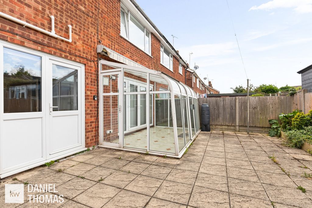 Property photo 2 of 22