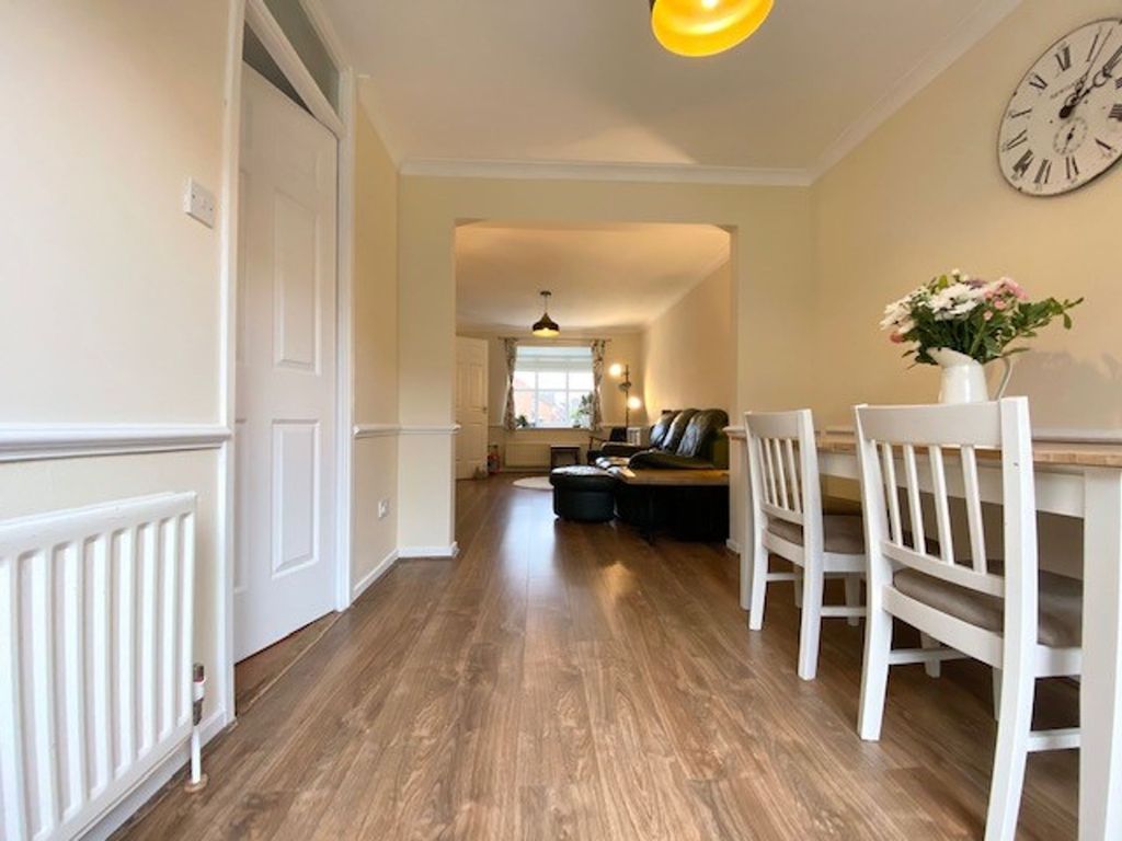 Property photo 1 of 12 Photo 12