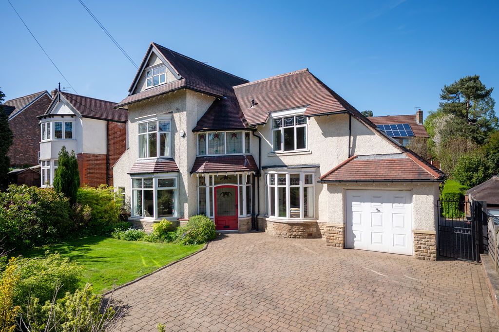 Property photo 1 of 33 Front External