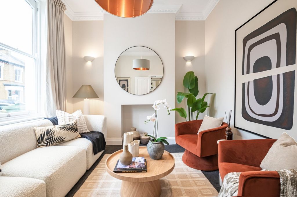 Property photo 2 of 15 Picture No. 02