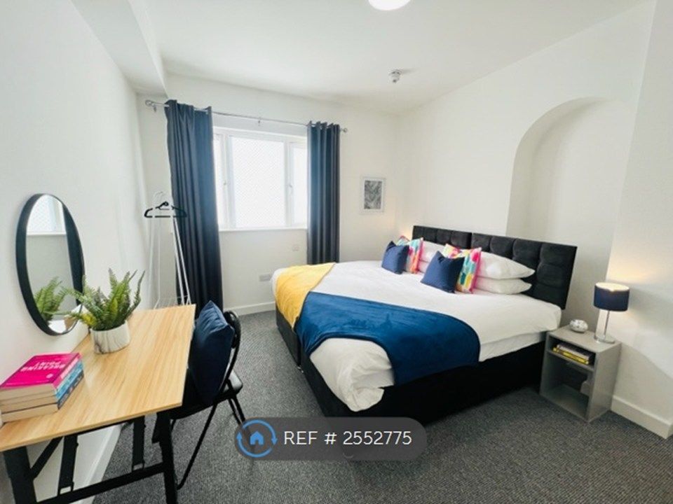 Property photo 1 of 30 Double Ensuite