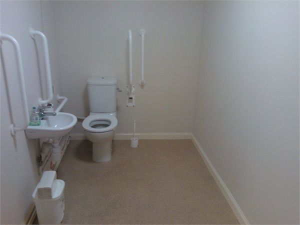 Property photo 1 of 5