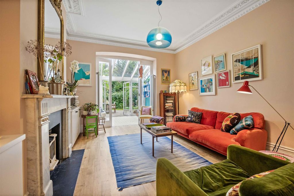 Property photo 3 of 24 18710348 (32).Jpeg