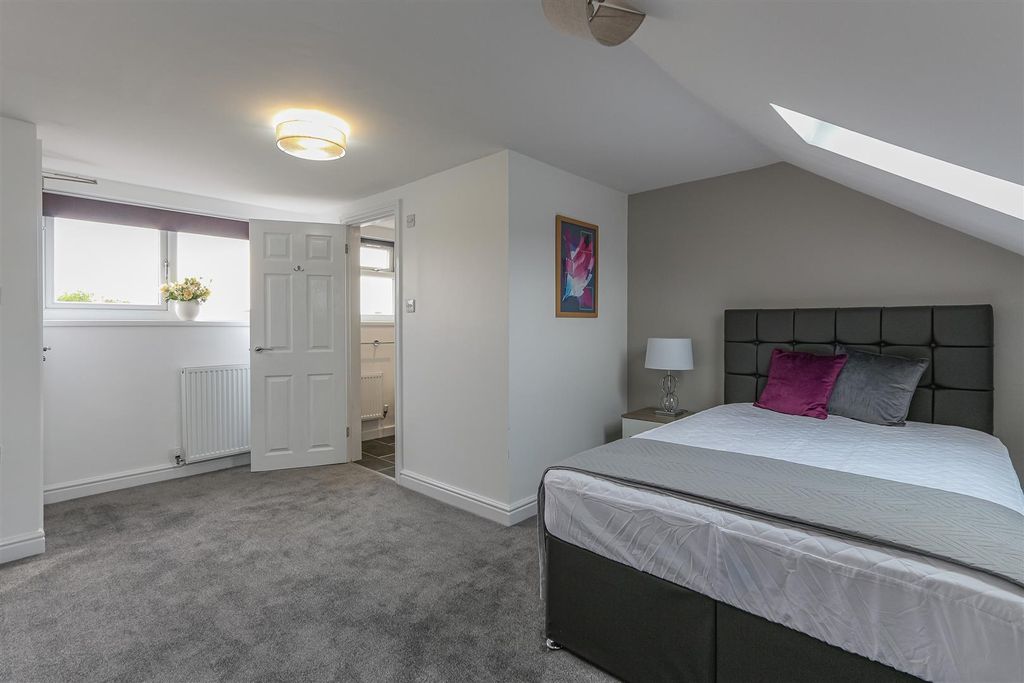 Property photo 1 of 7 Romilly Road 105-29.Jpg