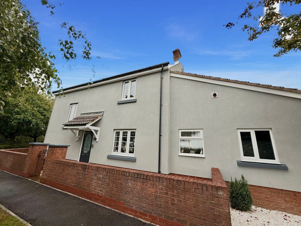 Property photo 1 of 29