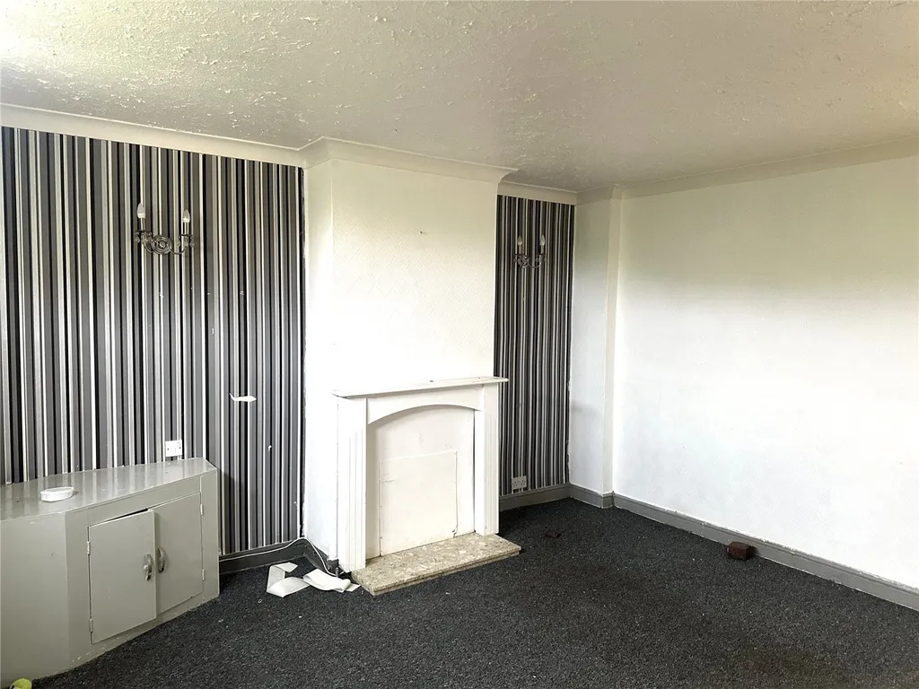 Heynesfield Road, Birmingham, West Midlands B33 - View 6
