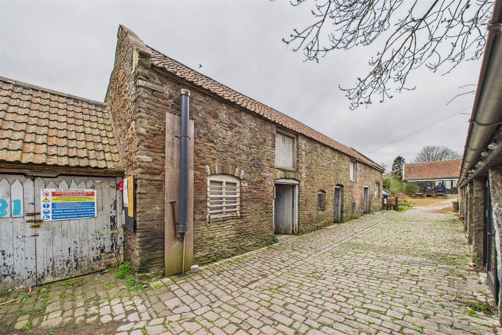 Property photo 2 of 21 Barn 2A @ Bridge Farm, Bell Hill Stapleton, Bristo