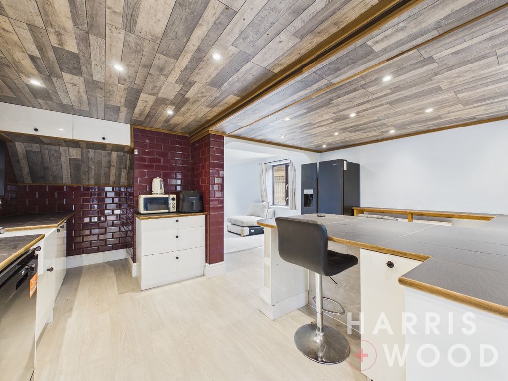 Property photo 2 of 26 5055122