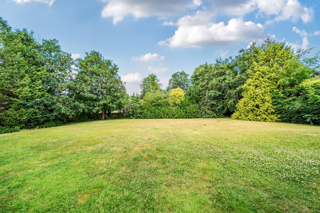 Property photo 3 of 11 Property Image