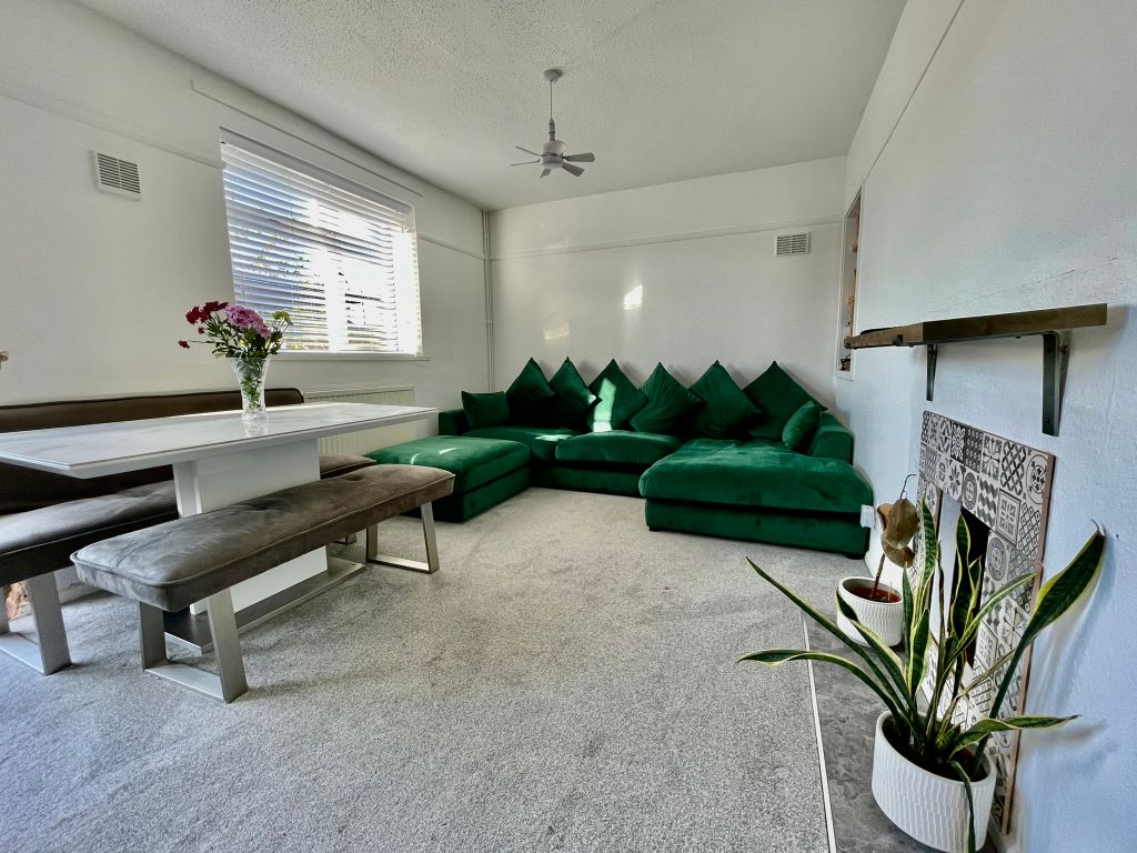 Property photo 3 of 16 Img_6351