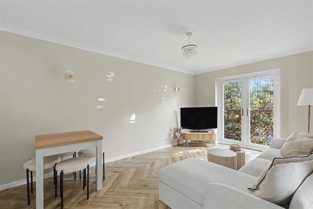 Additional image 5 of 2 bed maisonette for saleLenton Manor, Nottingham NG7
