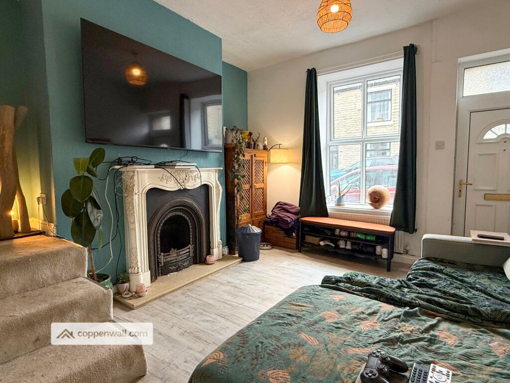 Property photo 2 of 19