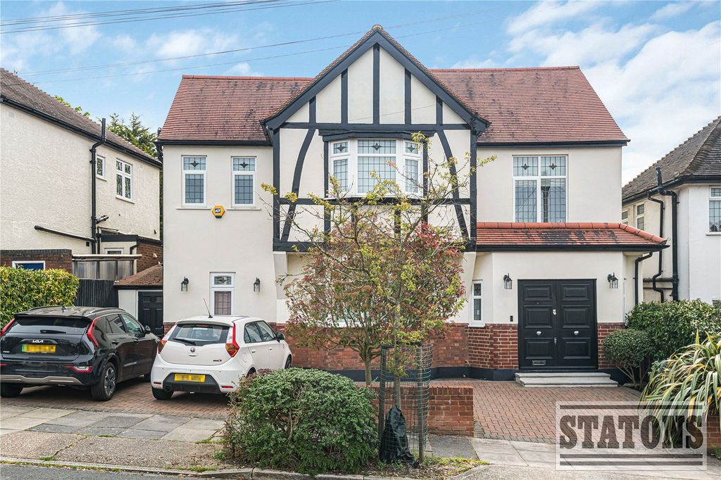 Property photo 1 of 29 Picture No. 05