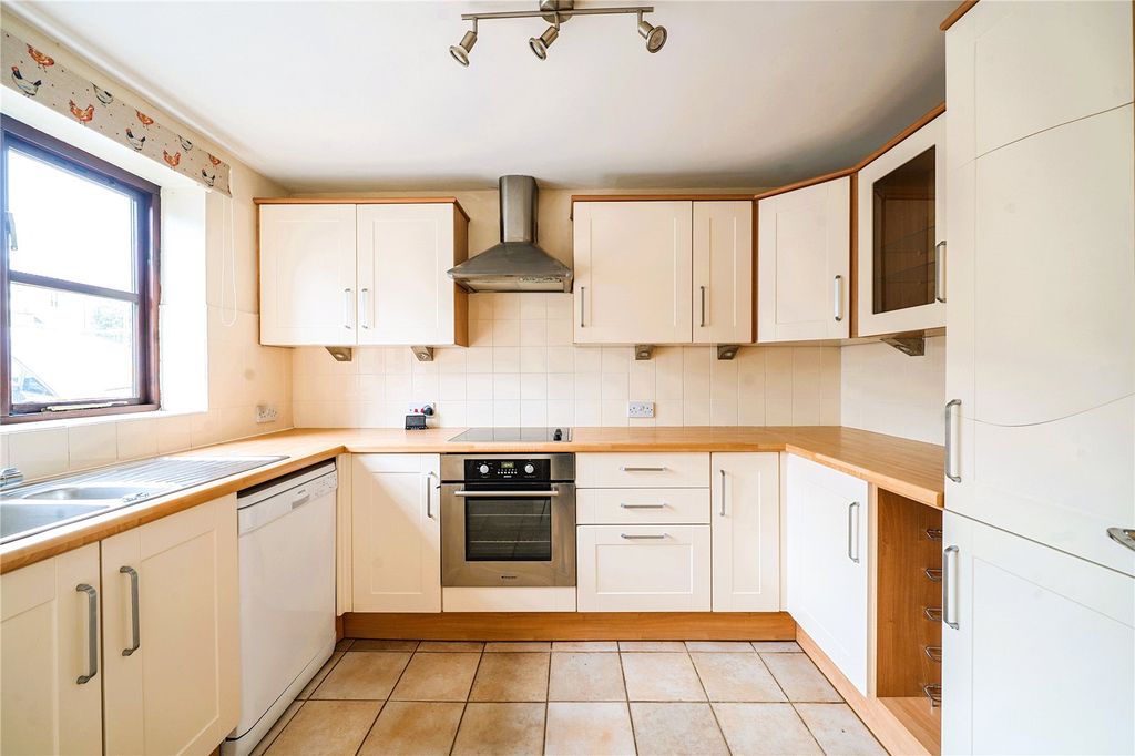 Property photo 2 of 20 Picture No. 58
