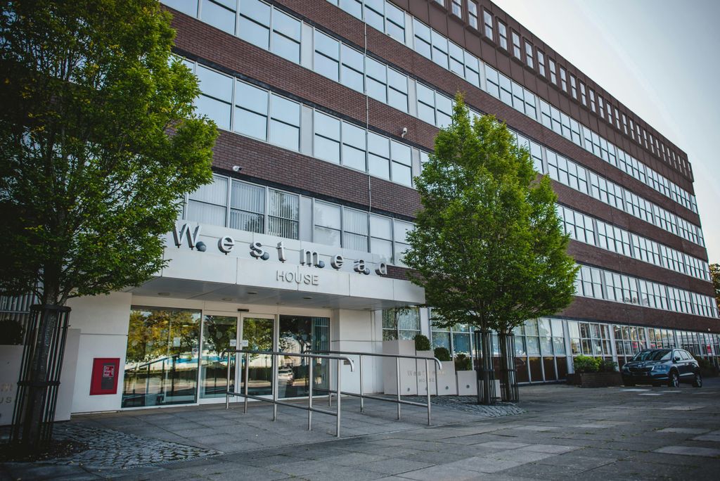 Property photo 1 of 5 Westmeadhousesept2020Sophieduckworthphotography7Done3A 004.Jpg