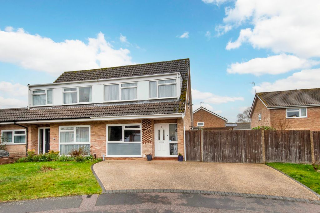 Property photo 1 of 16