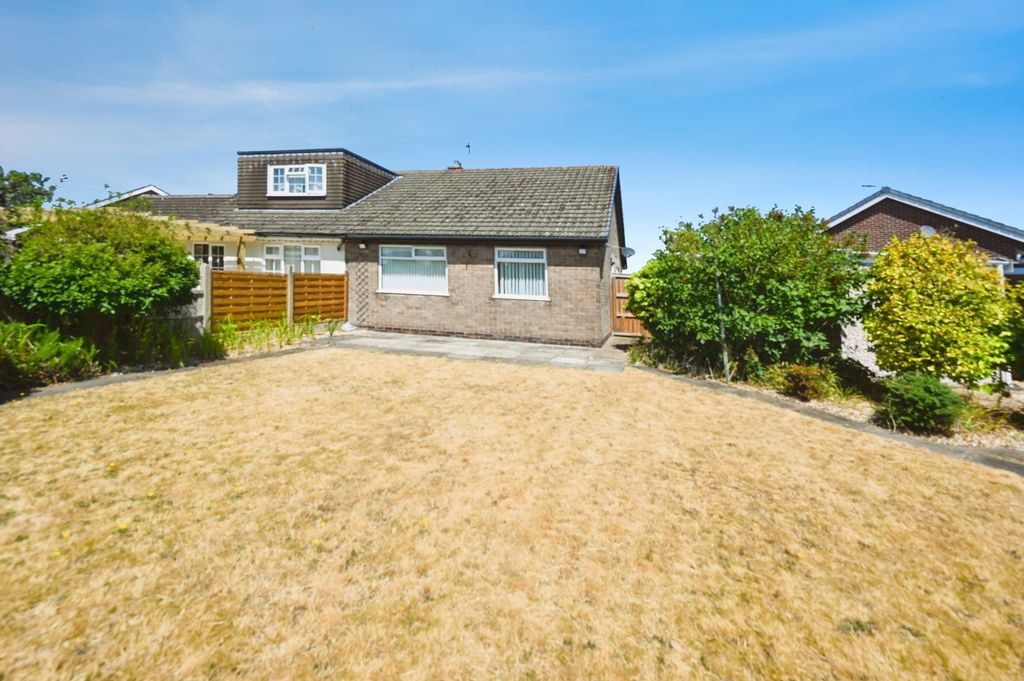 Property photo 2 of 15