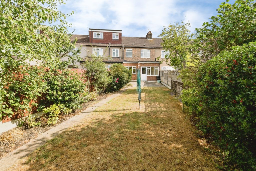 Property photo 3 of 20 Pbox-Img.Jpg