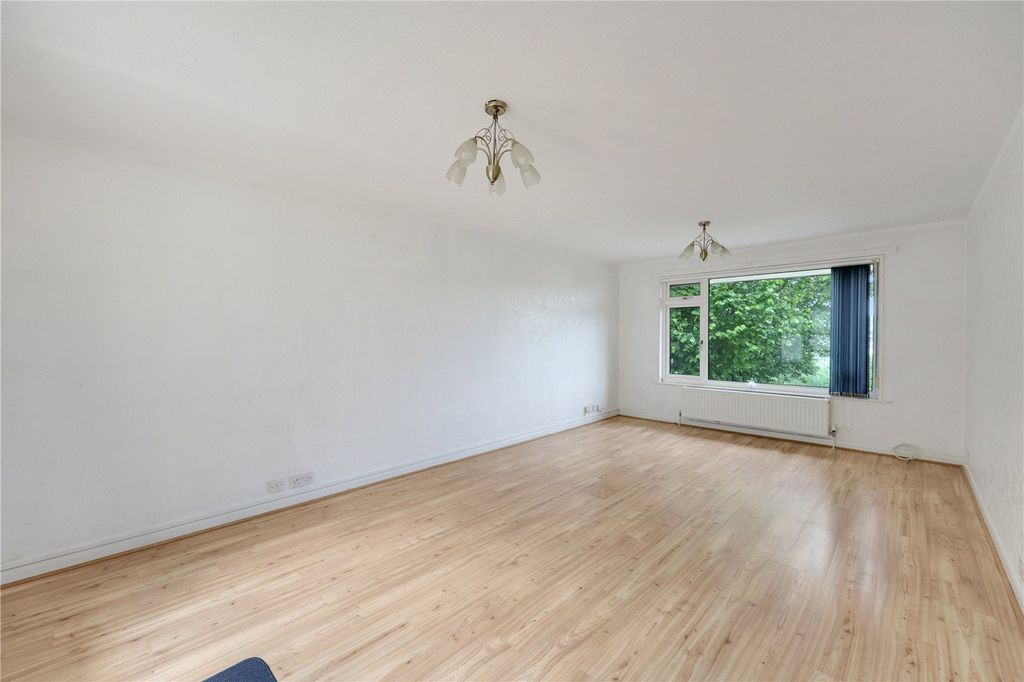 Property photo 3 of 18 Picture No. 26