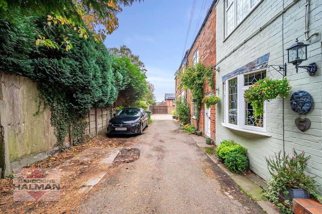 Property photo 2 of 15 Street View