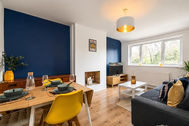 Property photo 1 of 10 HD
