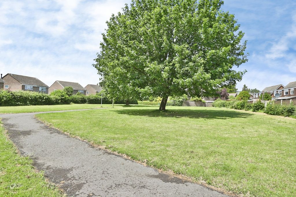 Property photo 3 of 14 Pbox-Img.Jpg