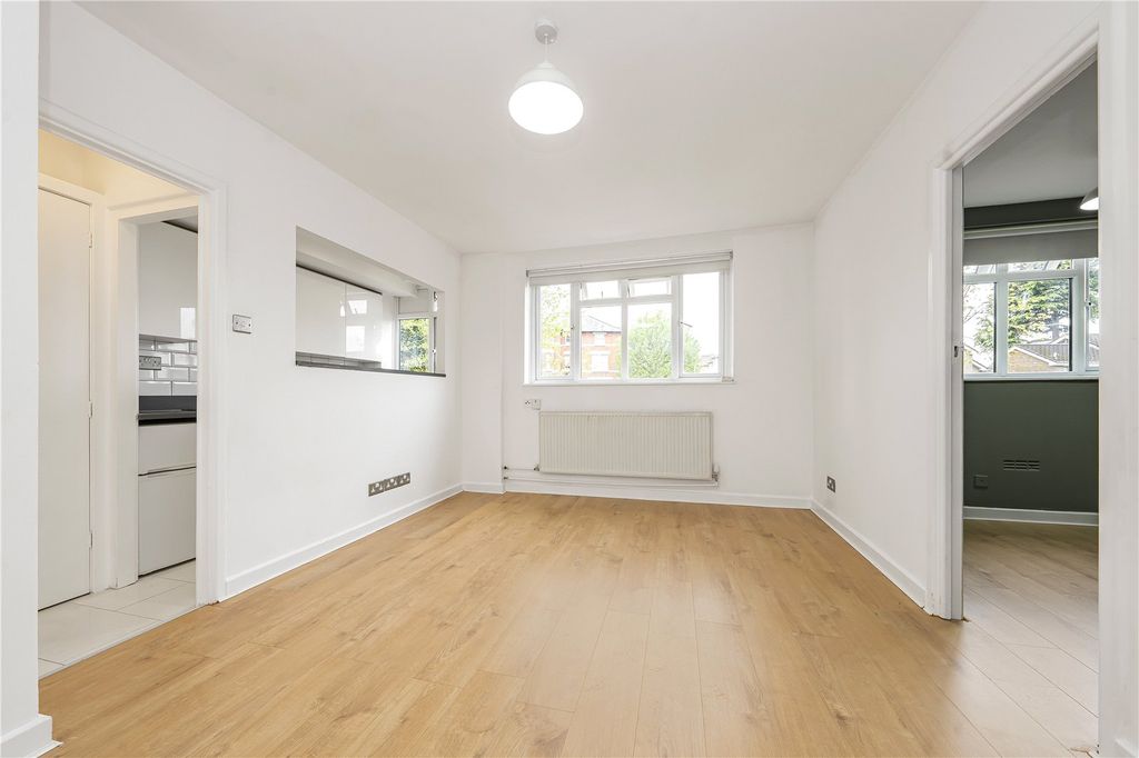 Property photo 1 of 12 Picture No. 19