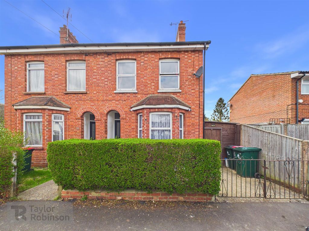 Property photo 1 of 13 1.Png