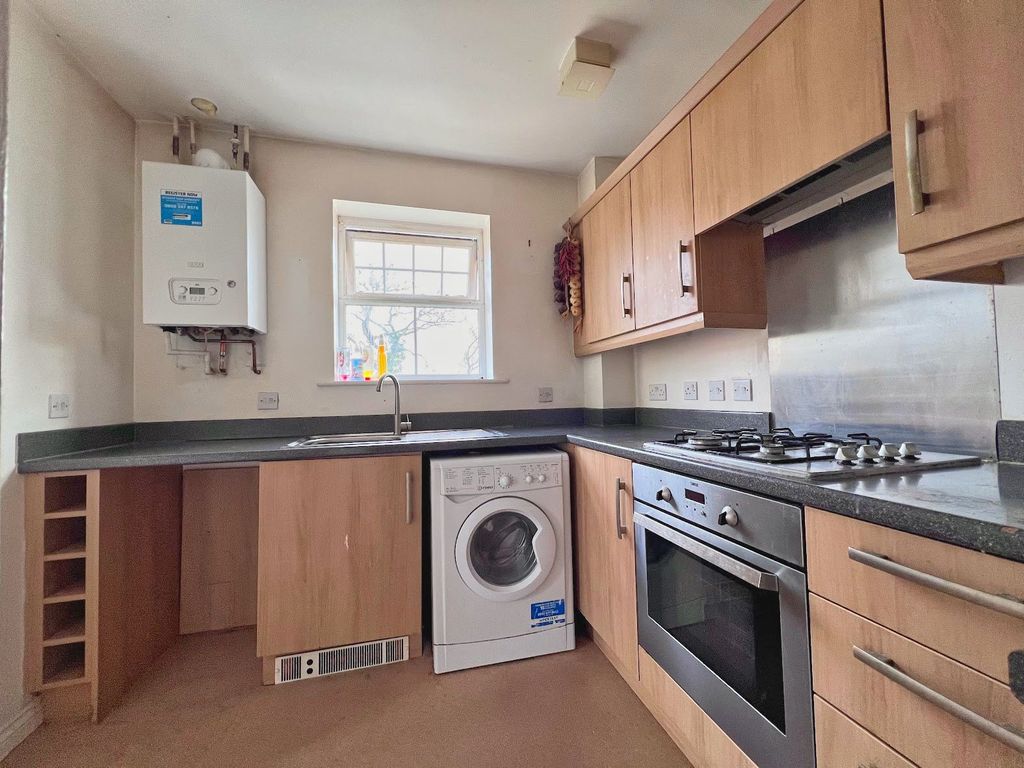Property photo 3 of 7