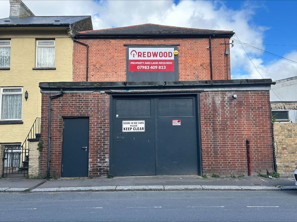 Property photo 1 of 18 Picture No. 38