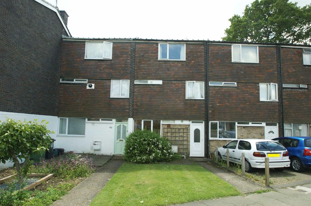 Property photo 2 of 5