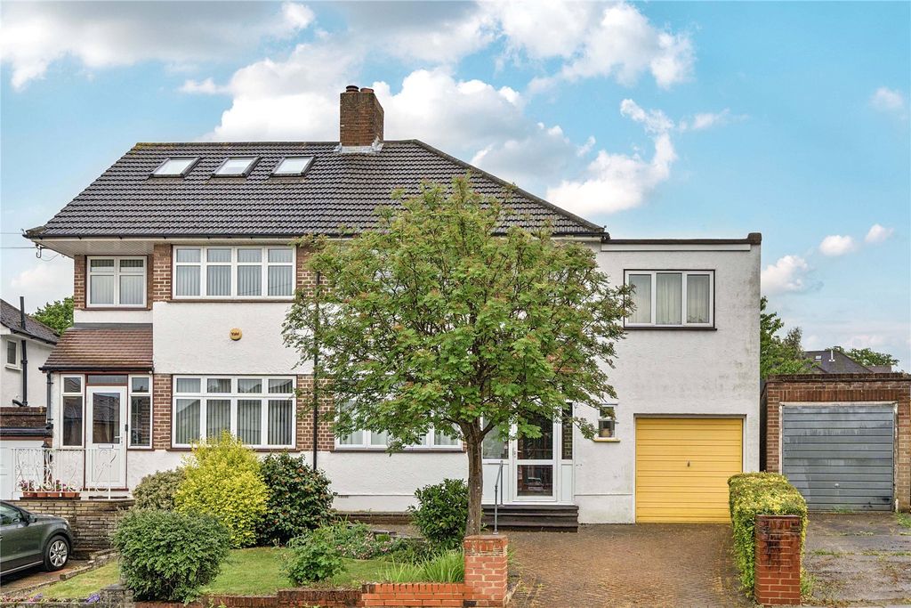 Property photo 1 of 18 Picture No. 01