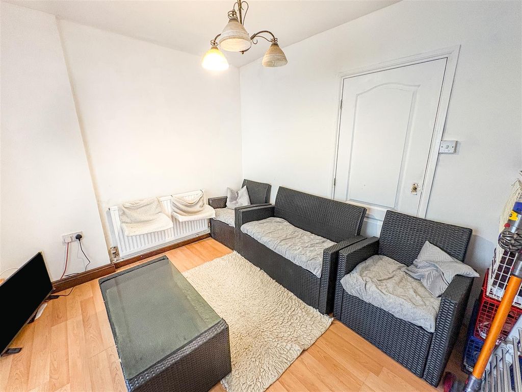 Property photo 3 of 13 28-03-2026__11-41-11_Img_3483.T0U9U.Jpg