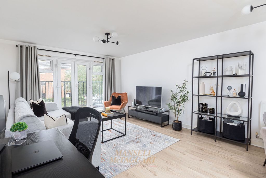 Property photo 3 of 15