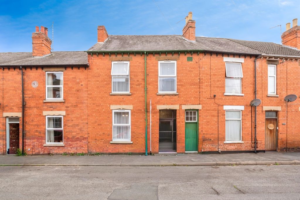 Property photo 1 of 22