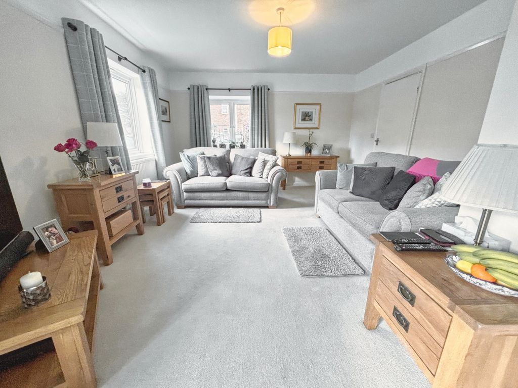 Property photo 2 of 8 Picture No. 02