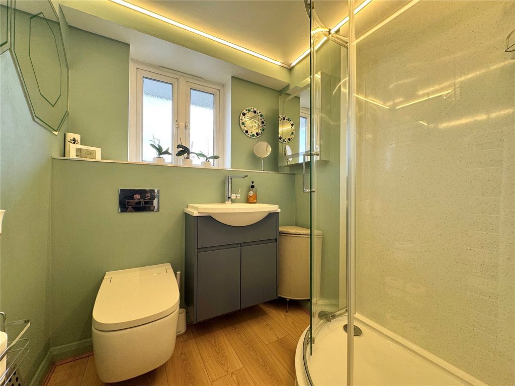 Property photo 3 of 7 Picture No. 05