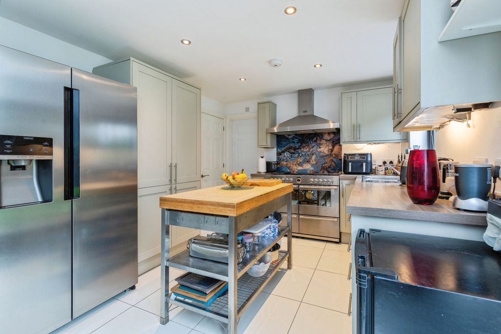 Property photo 3 of 19 Kitchen/ Diner