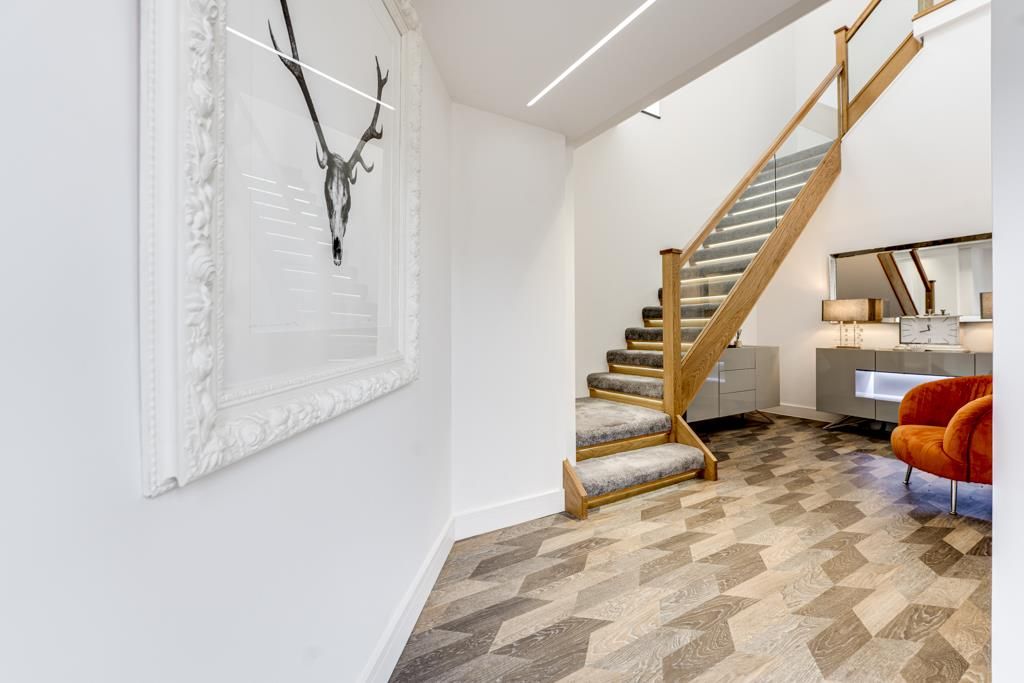 Property photo 1 of 37 2A Church Street, Cottingham-1.Jpg