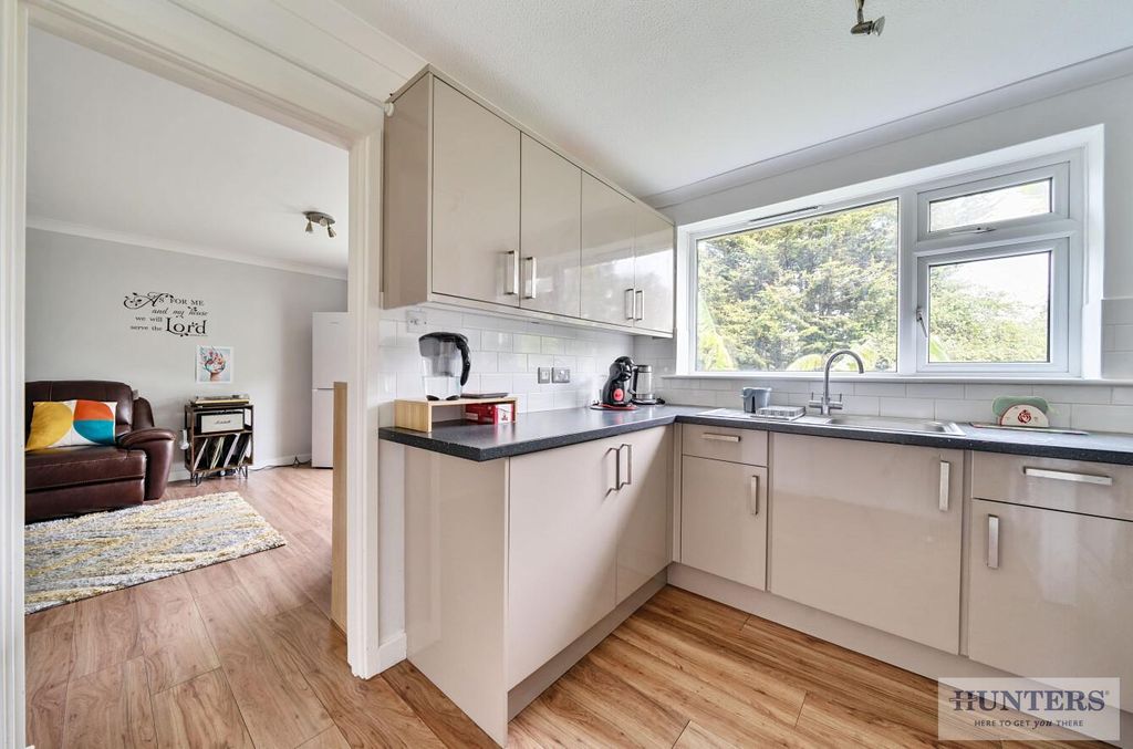 Property photo 3 of 16 8Fa220c7-5689-45A7-B980-Fcdf95874Deb.Jpg