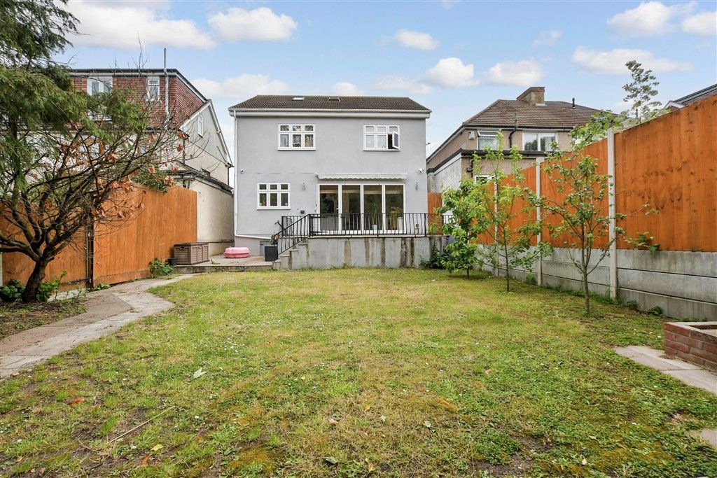Property photo 2 of 17 Rear Garden