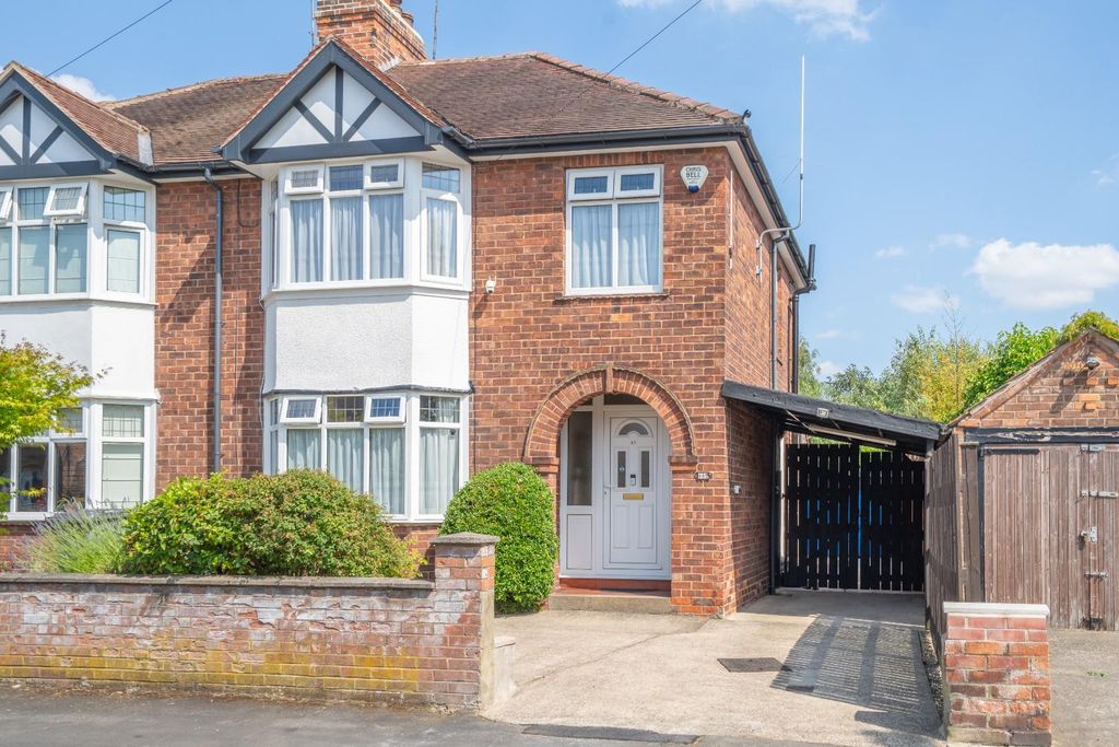 Property photo 1 of 15 External