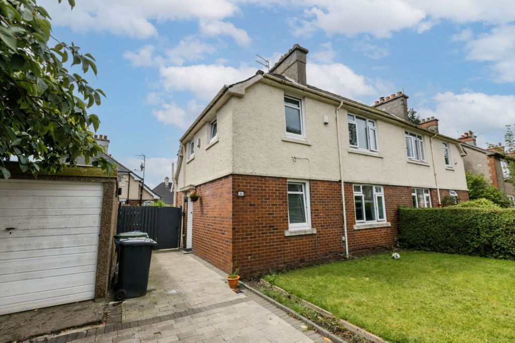 Property photo 1 of 28