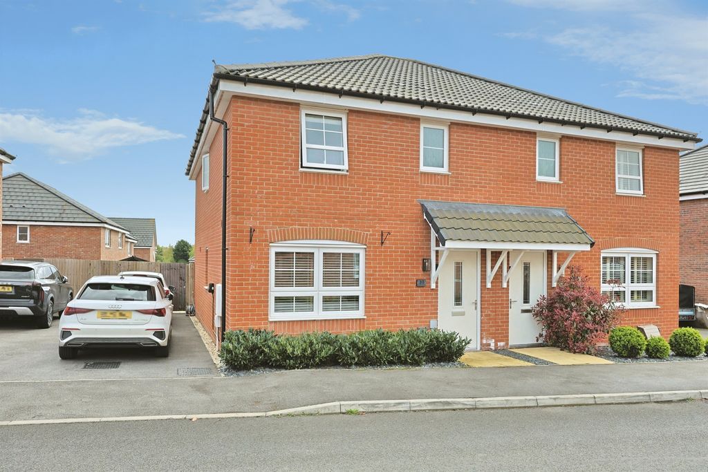 Property photo 1 of 20