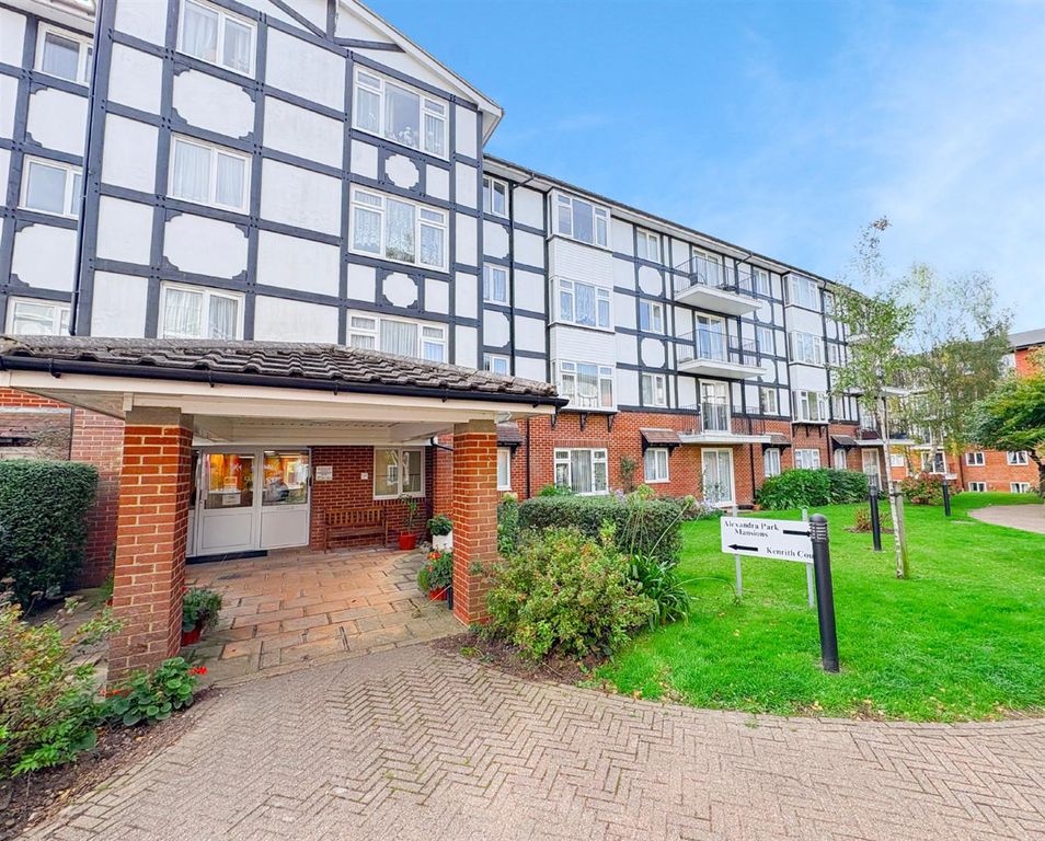 Property photo 1 of 13